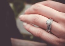 3 Great Ideas to Put Your Own Touch on an Engagement Ring