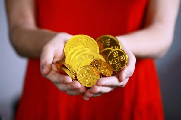 <strong>Gold Investment: How Does It All Work & Is It Safe?</strong> 2 Gold Investment