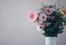 Budget-Friendly Flower Decor: Tips for Elegant Yet Affordable Floral Arrangements